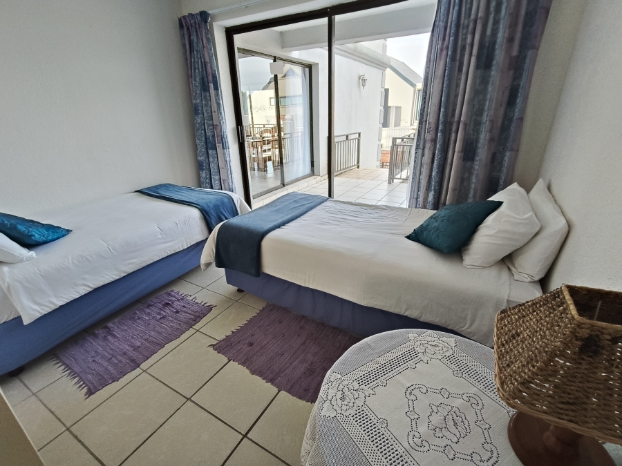 12 Bedroom Property for Sale in Paradise Beach Eastern Cape